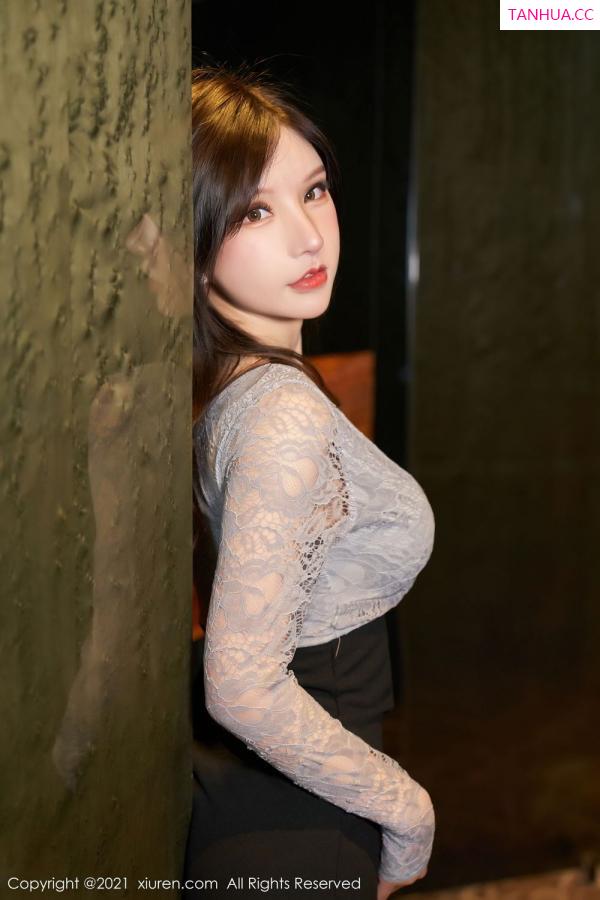 周妍希 奶瓶土肥圆 [XiuRen]高清写真图 2021.06.01 VOL.3490 周于希Sandy第8张图片